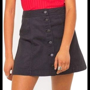 Super cute H&M Divided black skirt